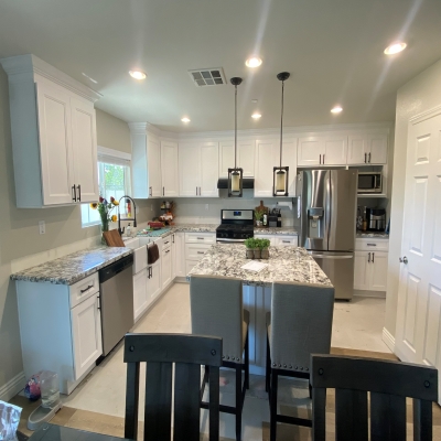 White Double Shaker Kitchen Cabinets